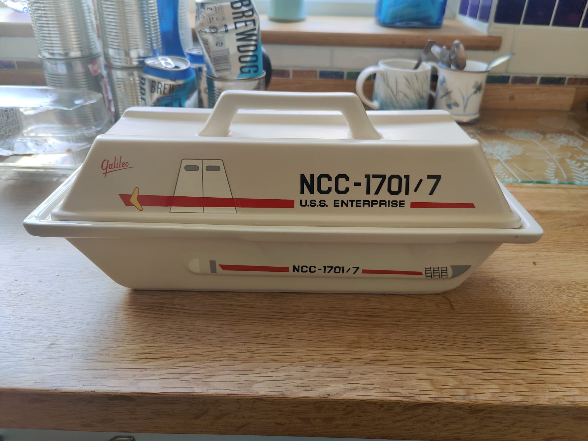 The Le Creuset  Star Trek Collection Galileo Shuttlecraft Rectangular Casserole